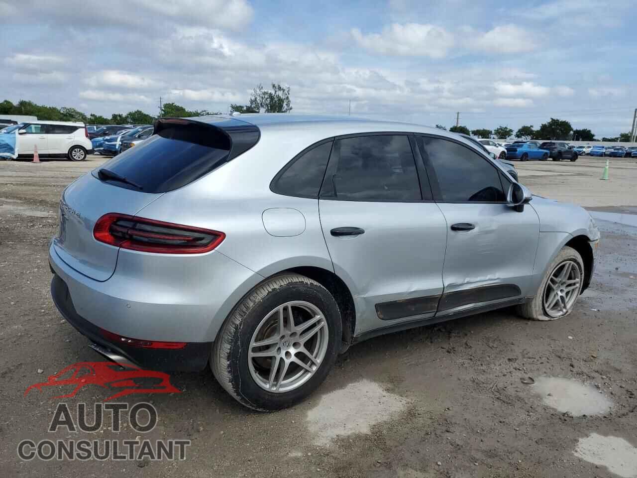 PORSCHE MACAN 2017 - WP1AA2A57HLB05991