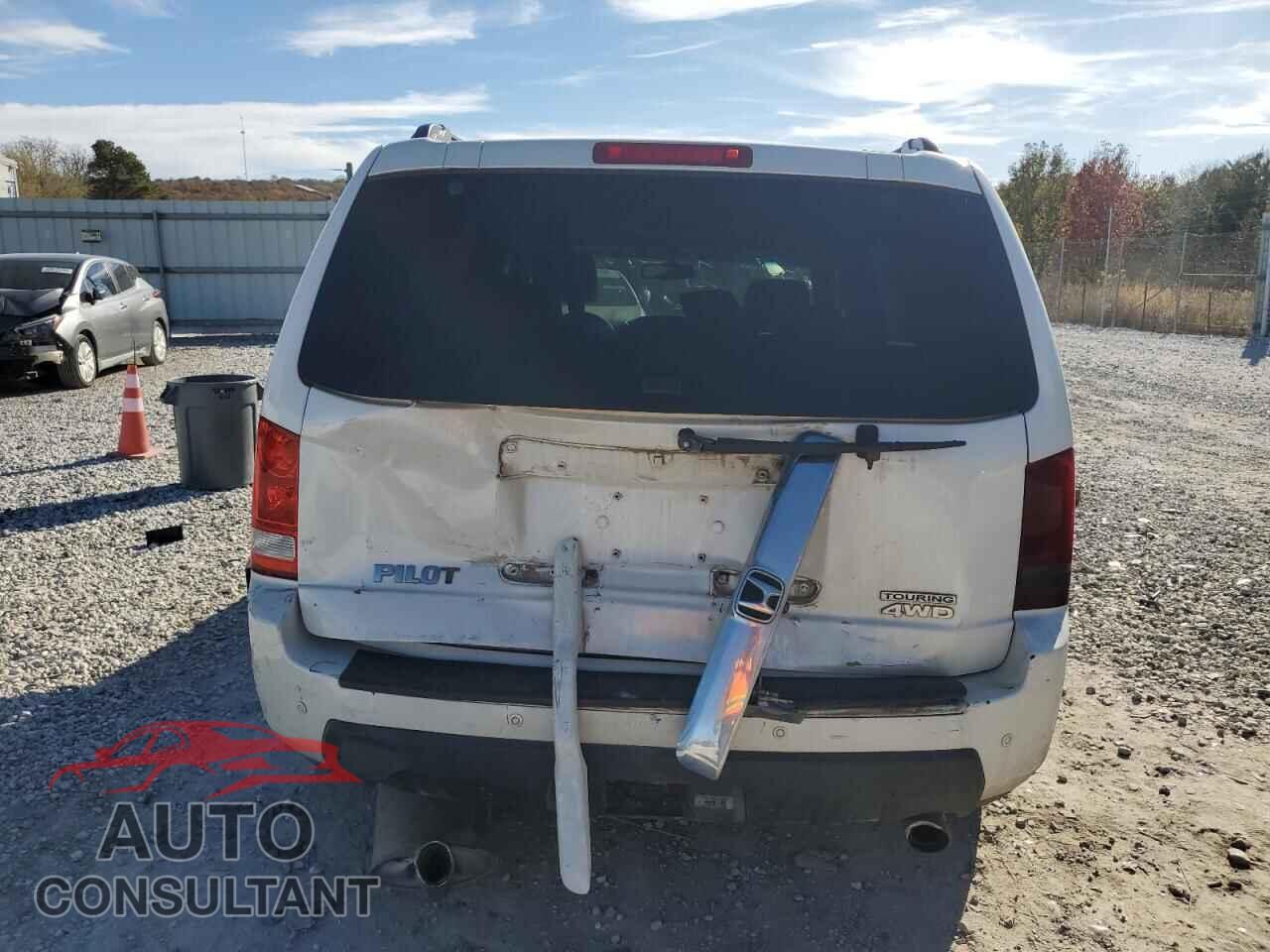 HONDA PILOT 2011 - 5FNYF4H94BB036693