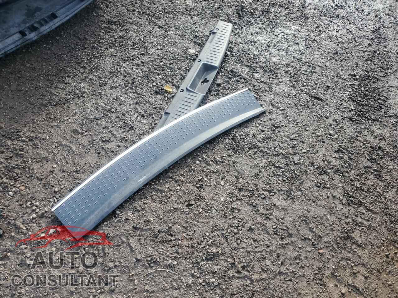 DODGE CARAVAN 2013 - 2C4RDGBG1DR609883