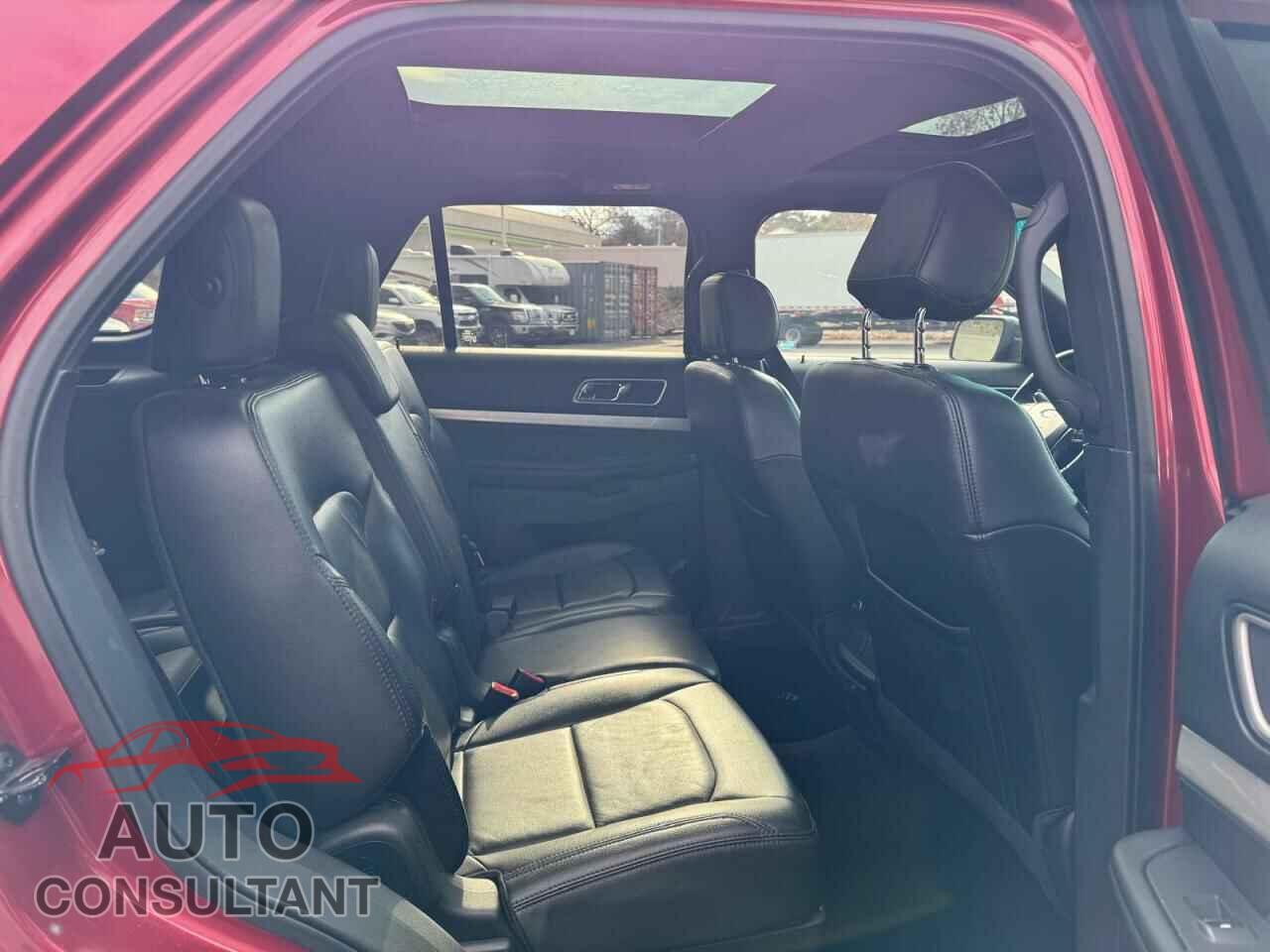 FORD EXPLORER 2017 - 1FM5K8D85HGA39762