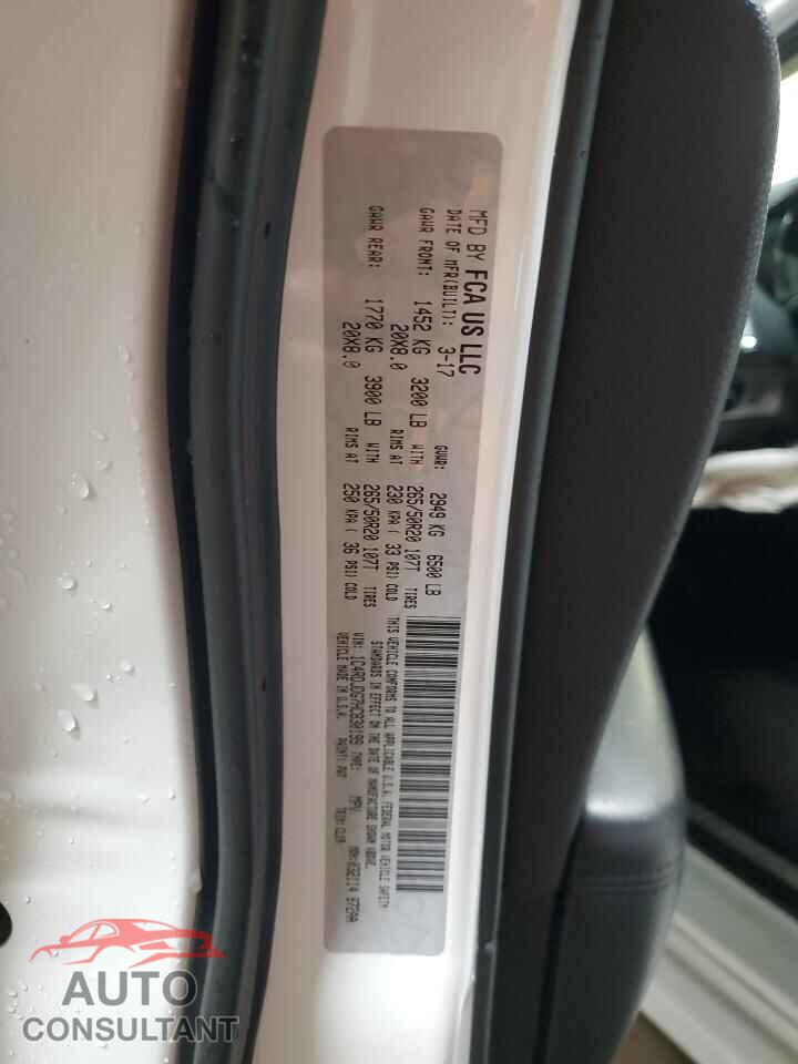DODGE DURANGO 2017 - 1C4RDJDG7HC830199