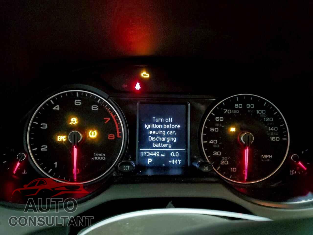 AUDI Q5 2013 - WA1CFAFP1DA036344