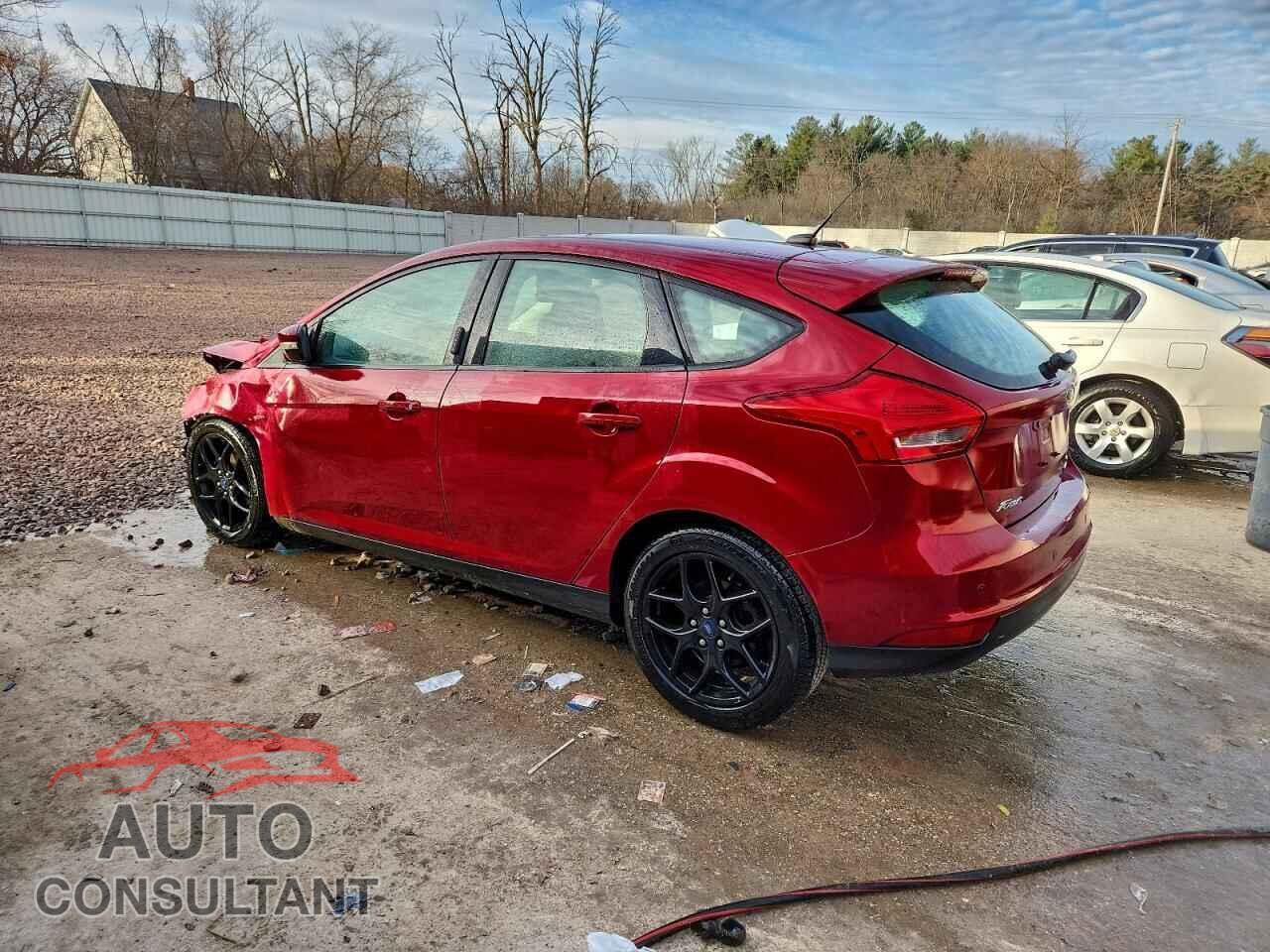 FORD FOCUS 2016 - 1FADP3K25GL305120
