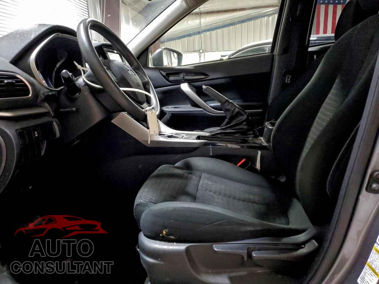 MITSUBISHI ECLIPSE 2020 - JA4AT3AA6LZ024480