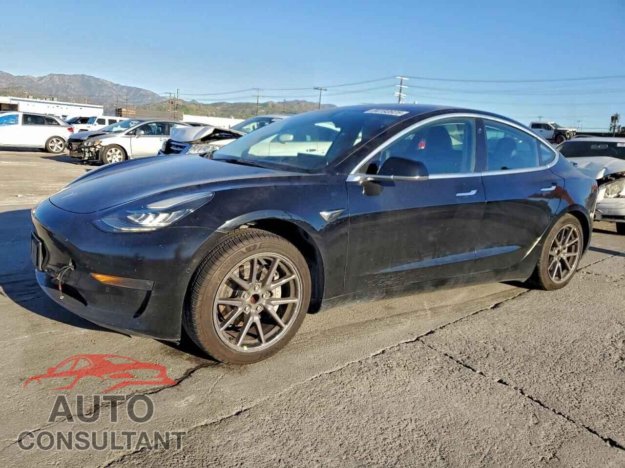 TESLA MODEL 3 2018 - 5YJ3E1EA8JF057006