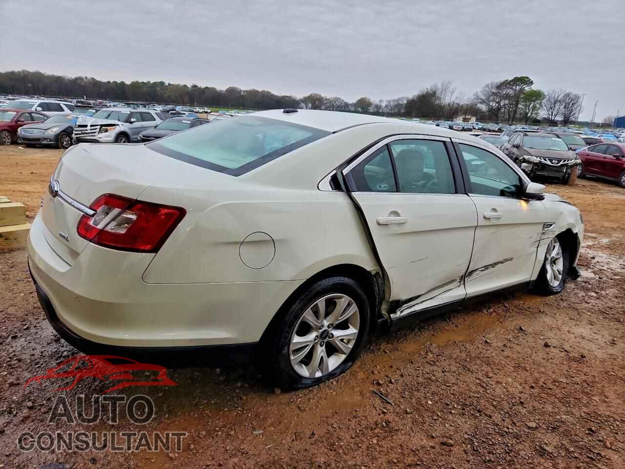 FORD TAURUS 2011 - 1FAHP2EW7BG190645