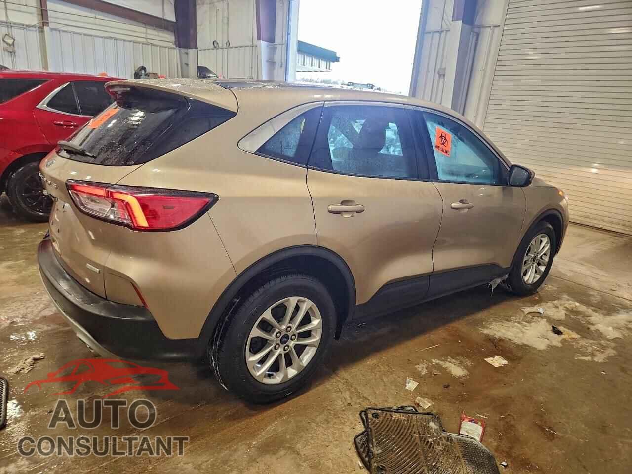 FORD ESCAPE 2020 - 1FMCU0G68LUA96576