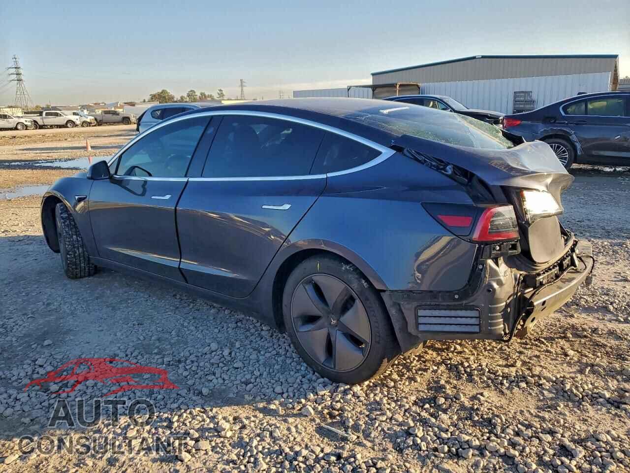 TESLA MODEL 3 2019 - 5YJ3E1EA8KF313520