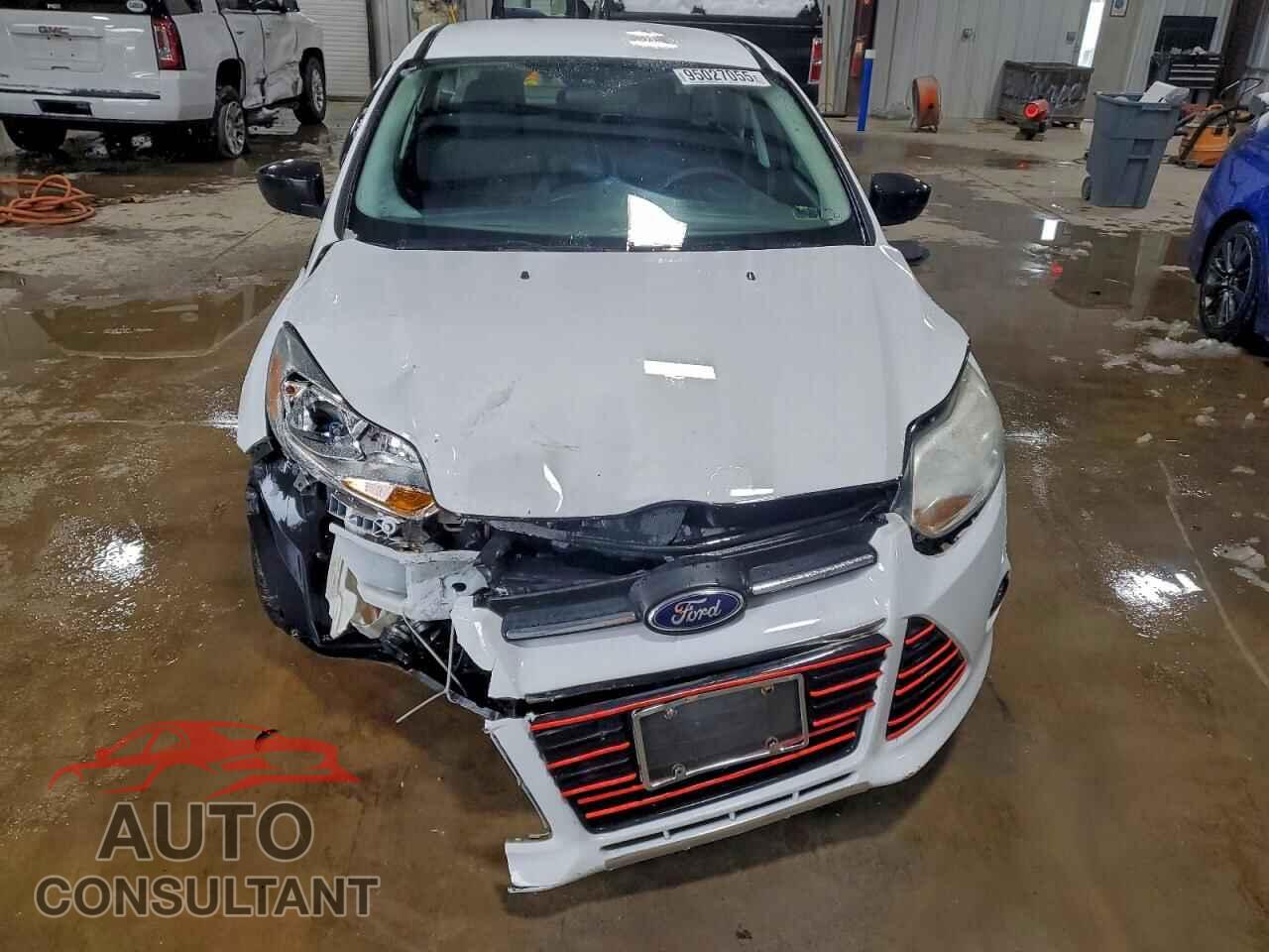 FORD FOCUS 2012 - 1FAHP3E22CL399819