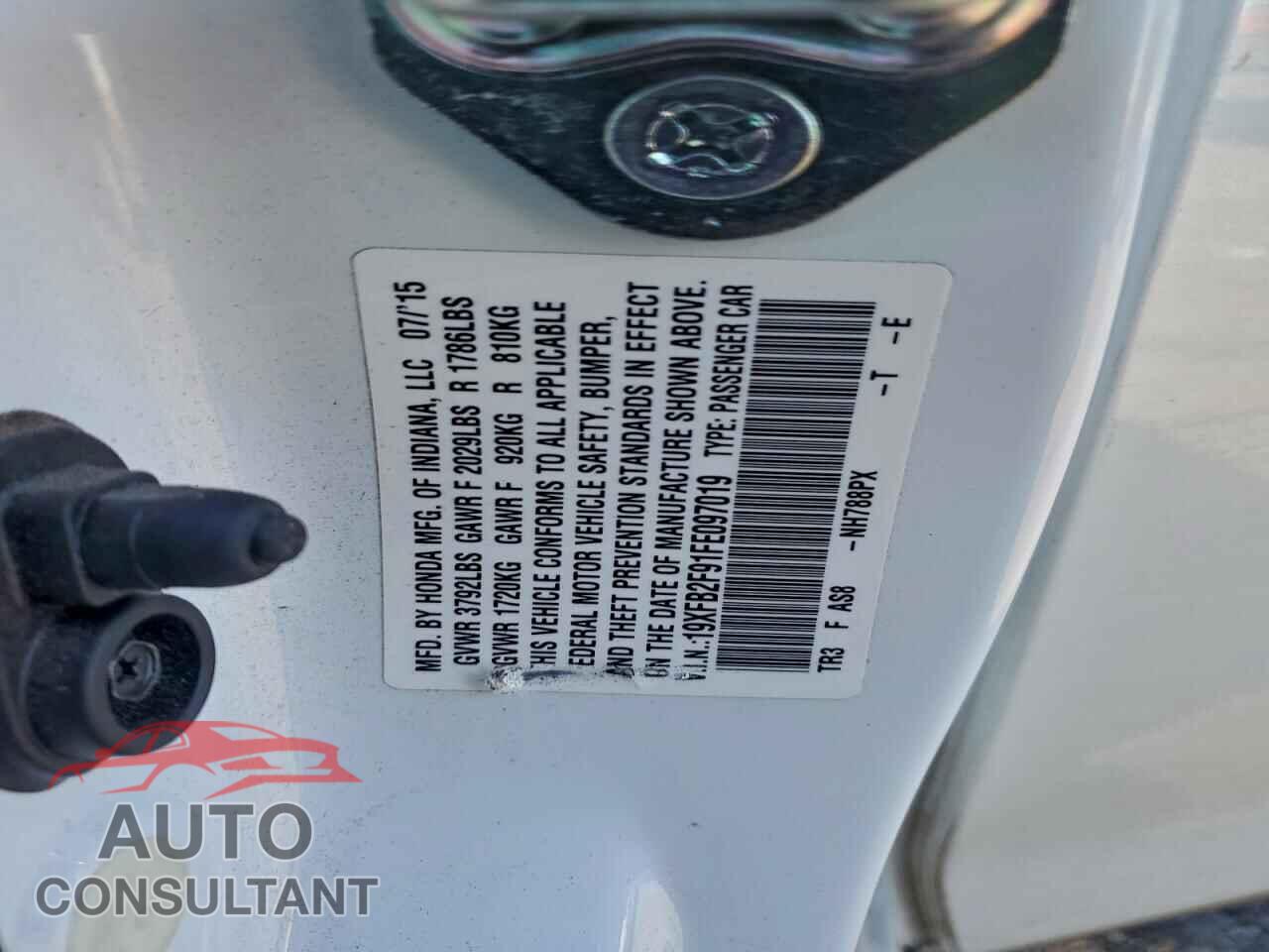 HONDA CIVIC 2015 - 19XFB2F91FE097019