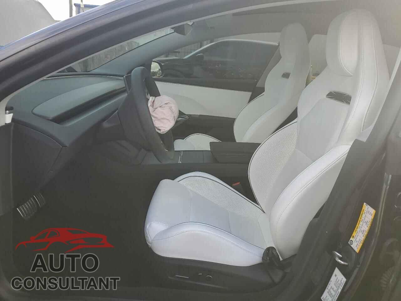 TESLA MODEL 3 2024 - 5YJ3E1ET5RF854035