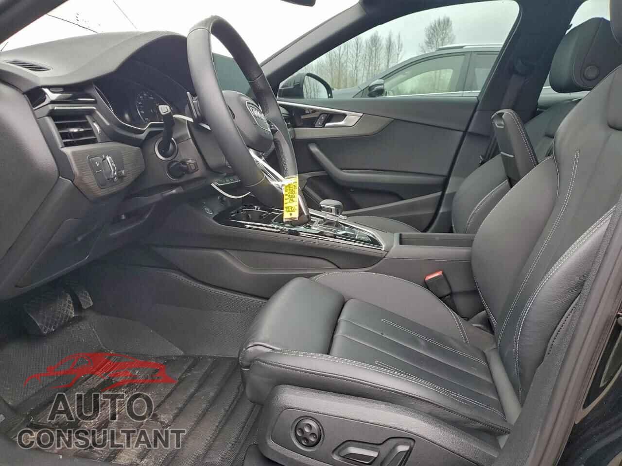 AUDI A4 2024 - WAUDAAF47RN008267