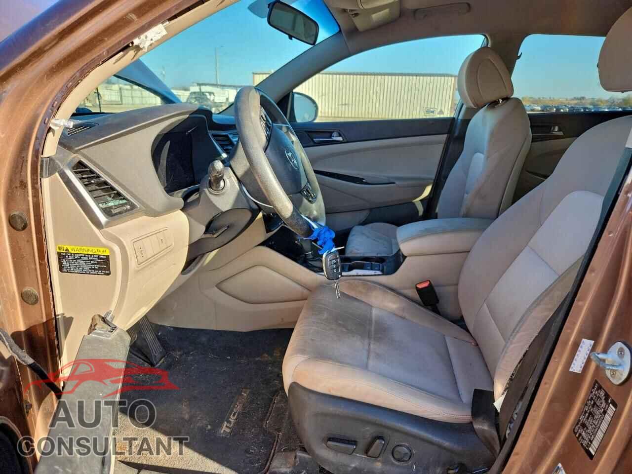 HYUNDAI TUCSON 2017 - KM8J33A43HU465032