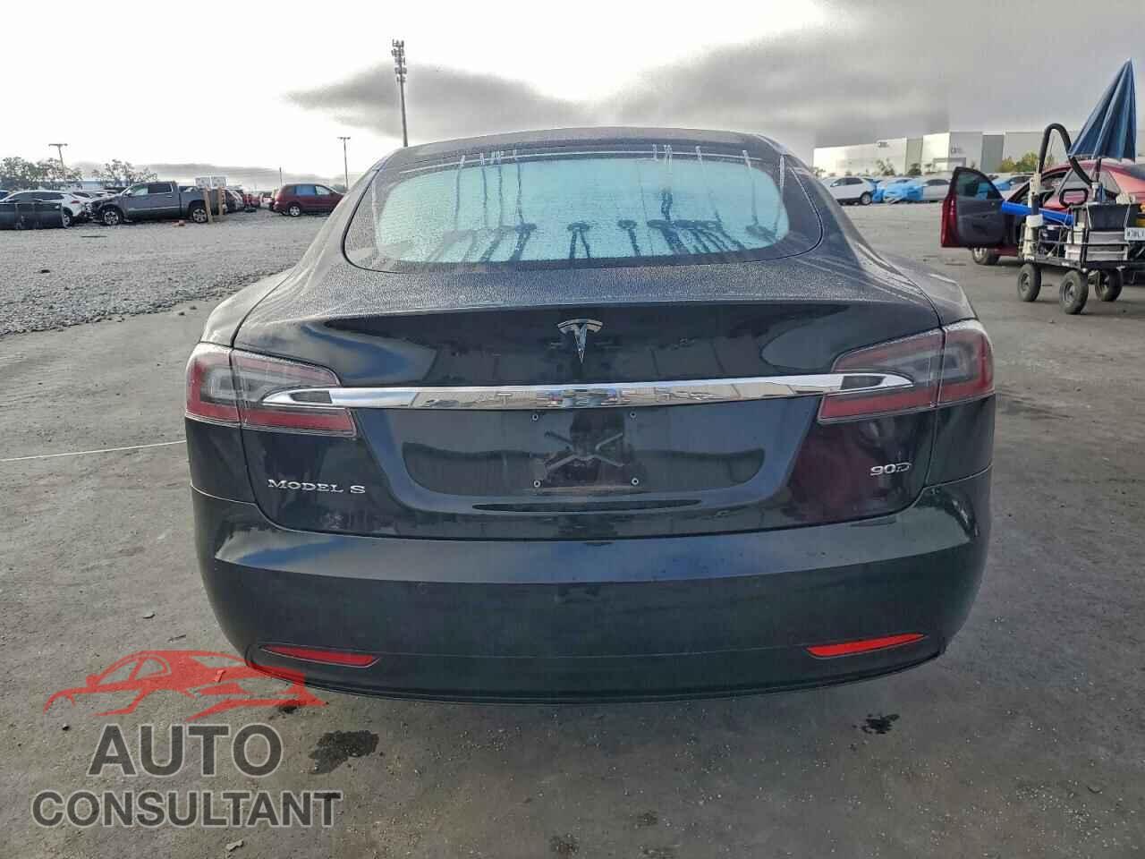 TESLA MODEL S 2017 - 5YJSA1E25HF190722