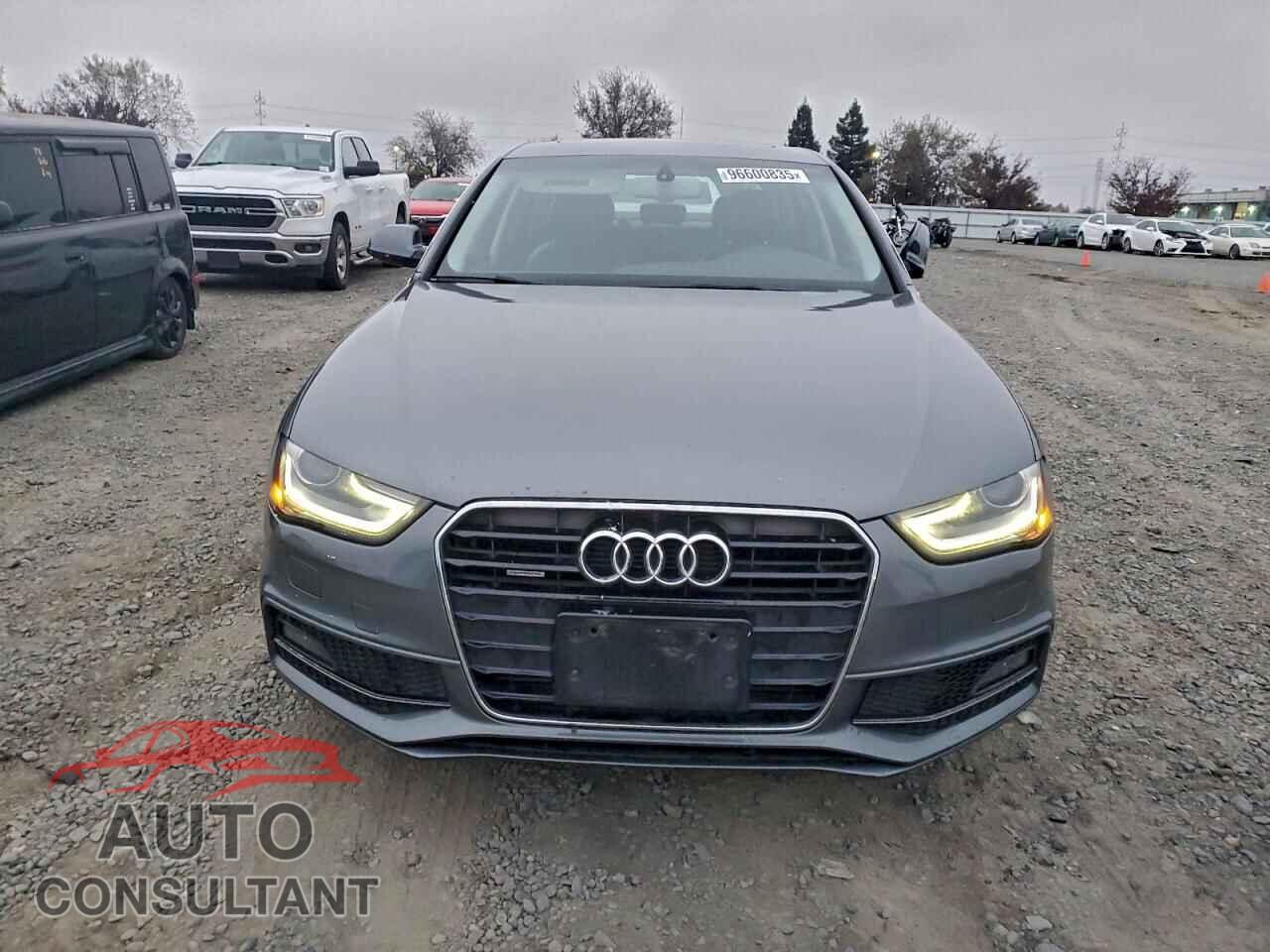 AUDI A4 2015 - WAUFFAFL8FN025558