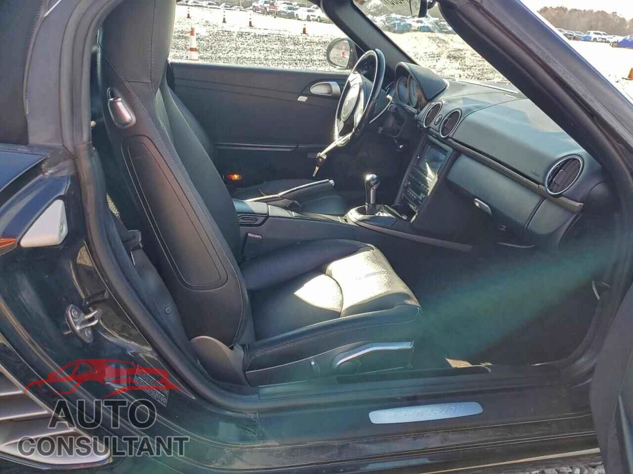 PORSCHE BOXSTER 2011 - WP0CA2A81BS710686