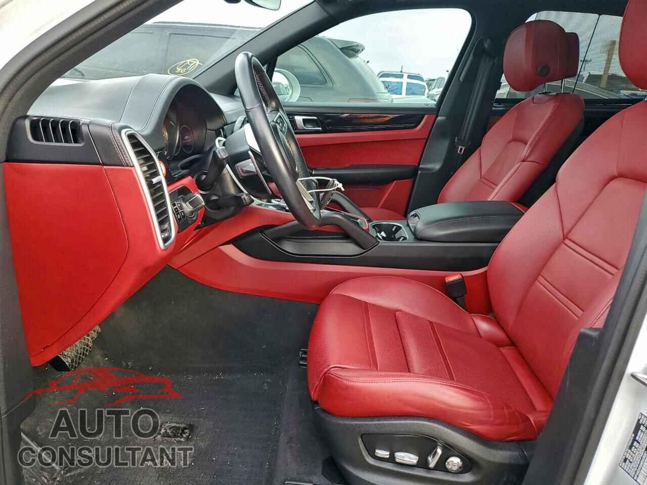 PORSCHE CAYENNE 2021 - WP1AE2AY6MDA25021
