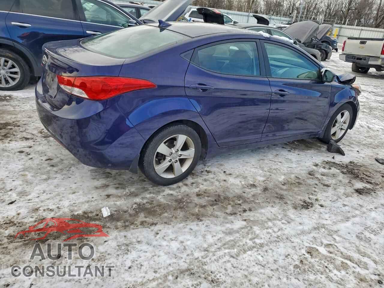 HYUNDAI ELANTRA 2013 - 5NPDH4AE9DH418366