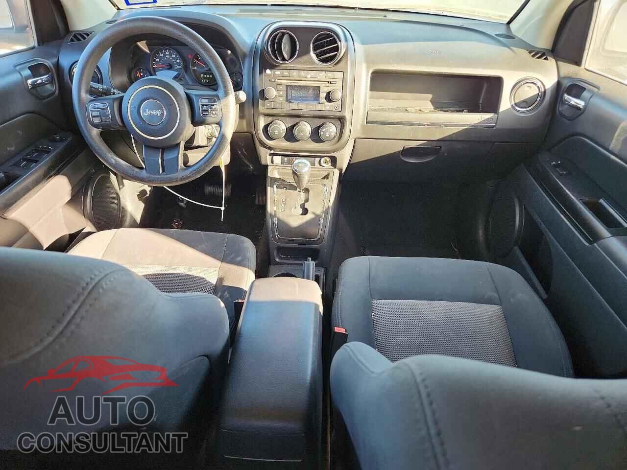 JEEP COMPASS 2011 - 1J4NT1FB5BD171067