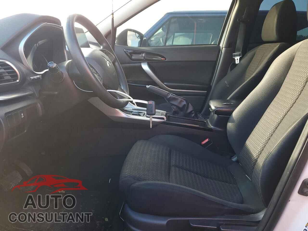 MITSUBISHI ECLIPSE 2019 - JA4AT4AA8KZ019270
