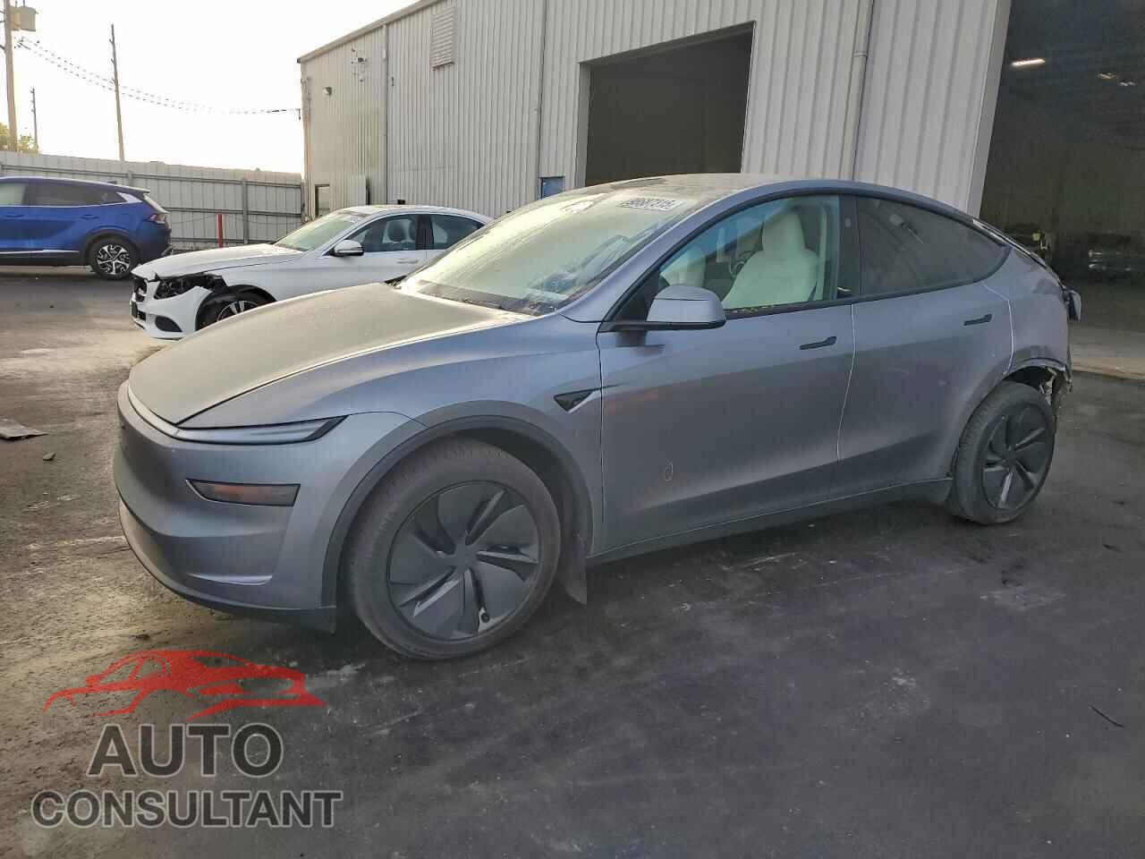 TESLA MODEL Y 2026 - 7SAYGDEDXTF415532
