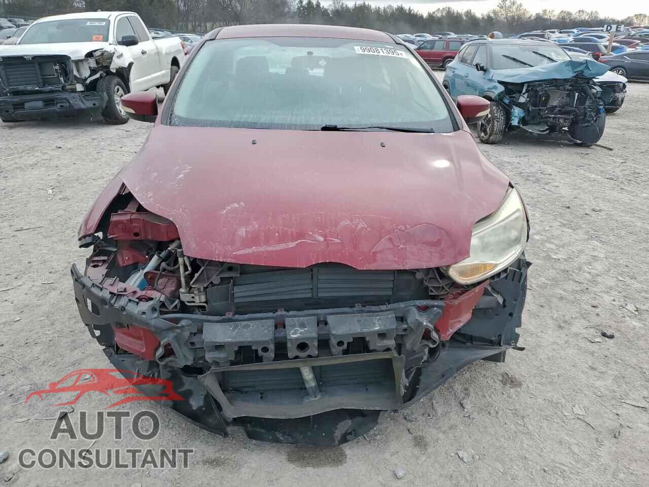 FORD FOCUS 2014 - 1FADP3F2XEL304519