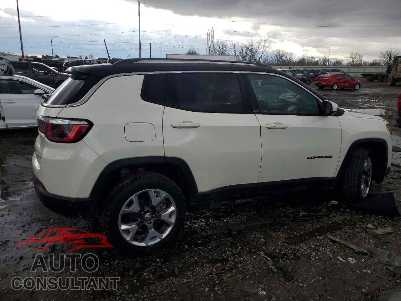 JEEP COMPASS 2018 - 3C4NJDCB1JT281107
