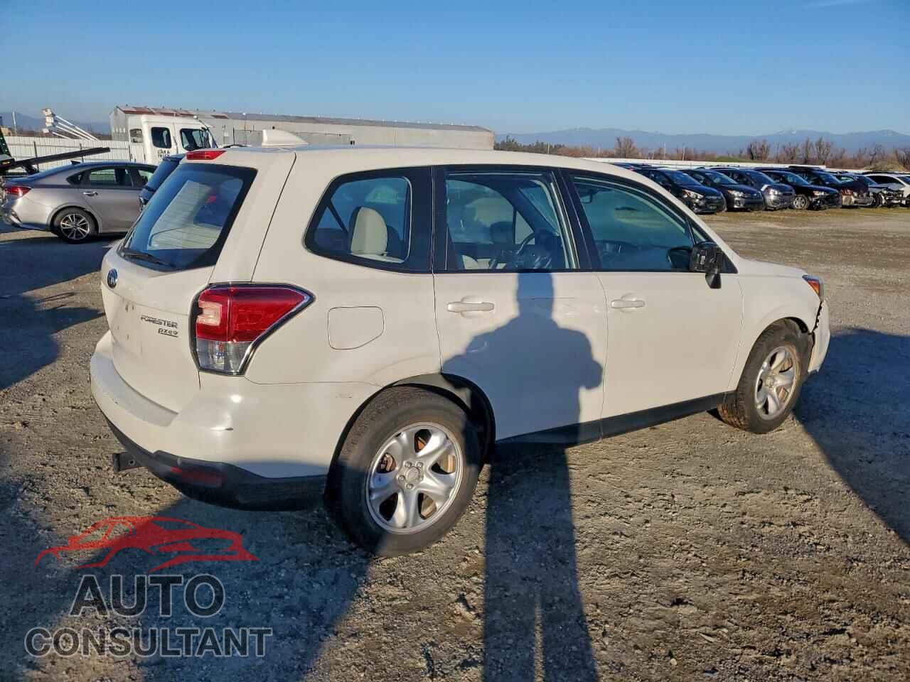 SUBARU FORESTER 2017 - JF2SJAAC0HH400840