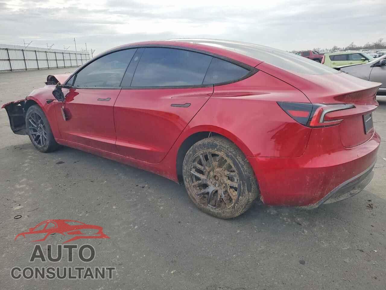 TESLA MODEL 3 2024 - 5YJ3E1EA3RF783061