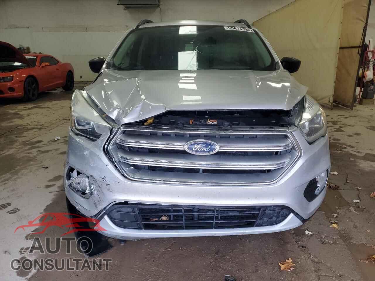 FORD ESCAPE 2017 - 1FMCU9G94HUB77953