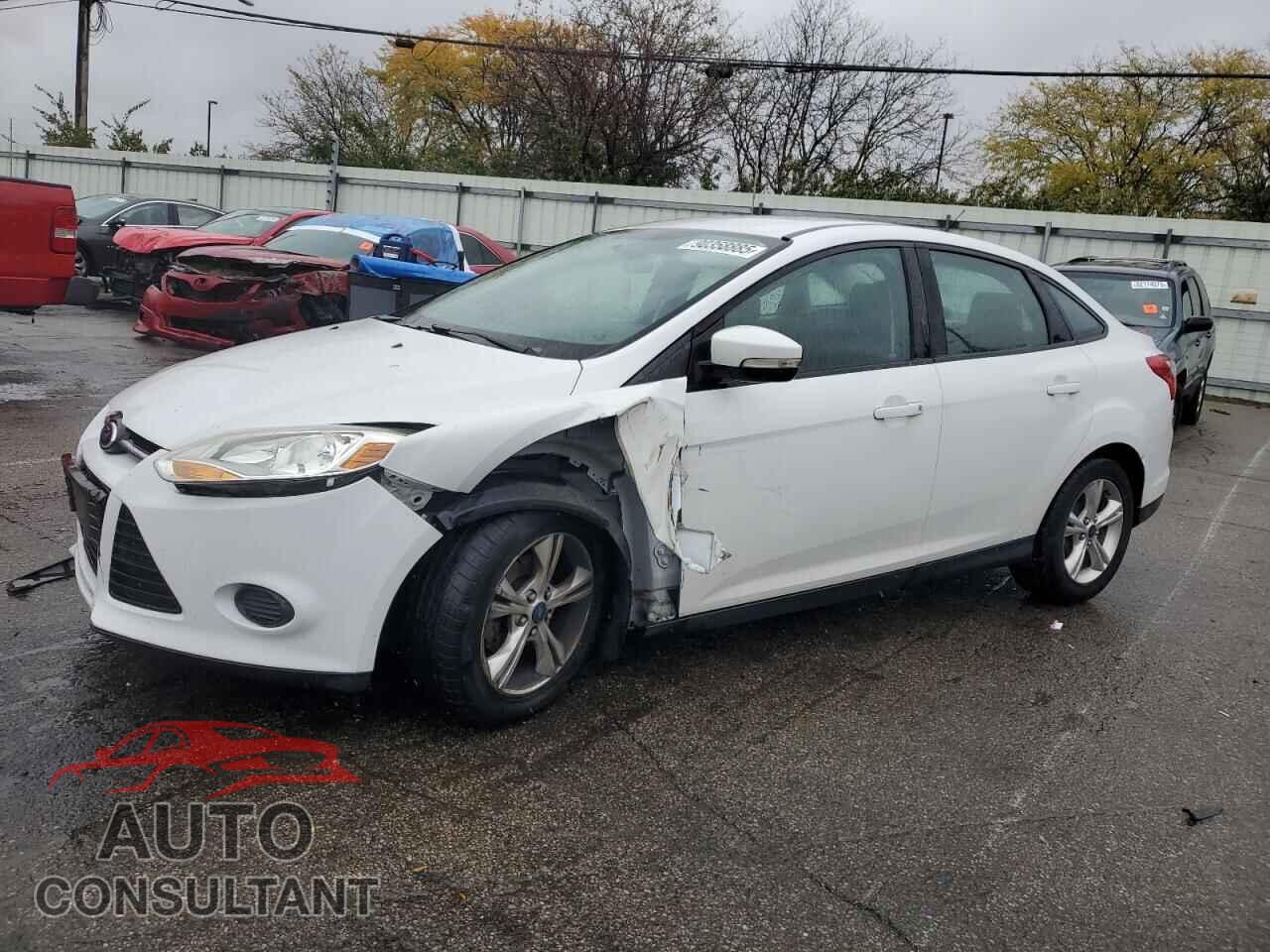 FORD FOCUS 2014 - 1FADP3F29EL228811