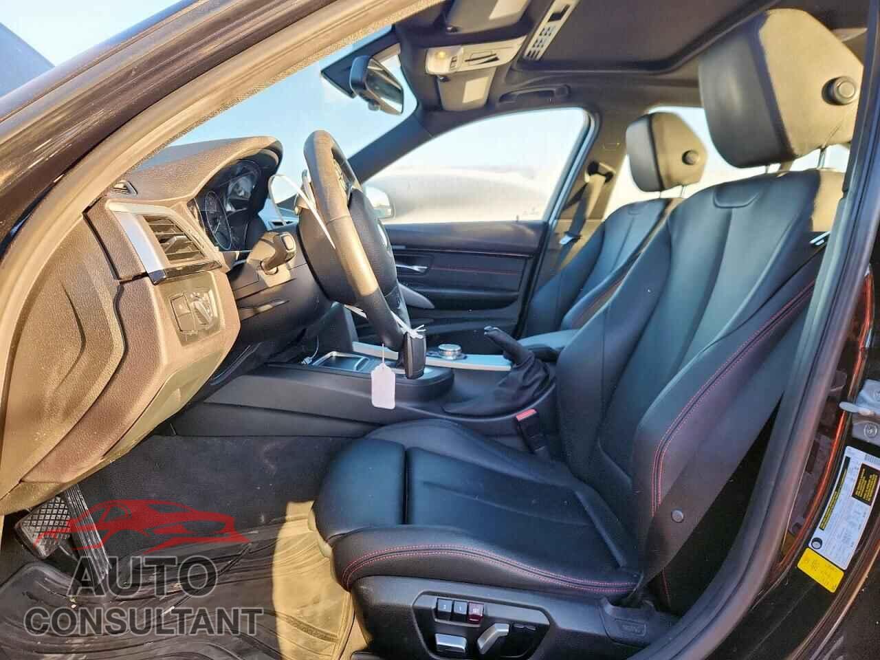 BMW 3 SERIES 2016 - WBA8E9G58GNU29830