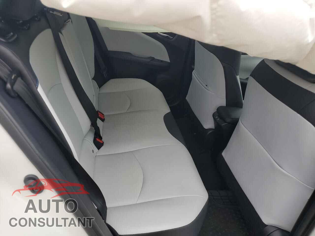 TOYOTA PRIUS 2020 - JTDKARFUXL3123473