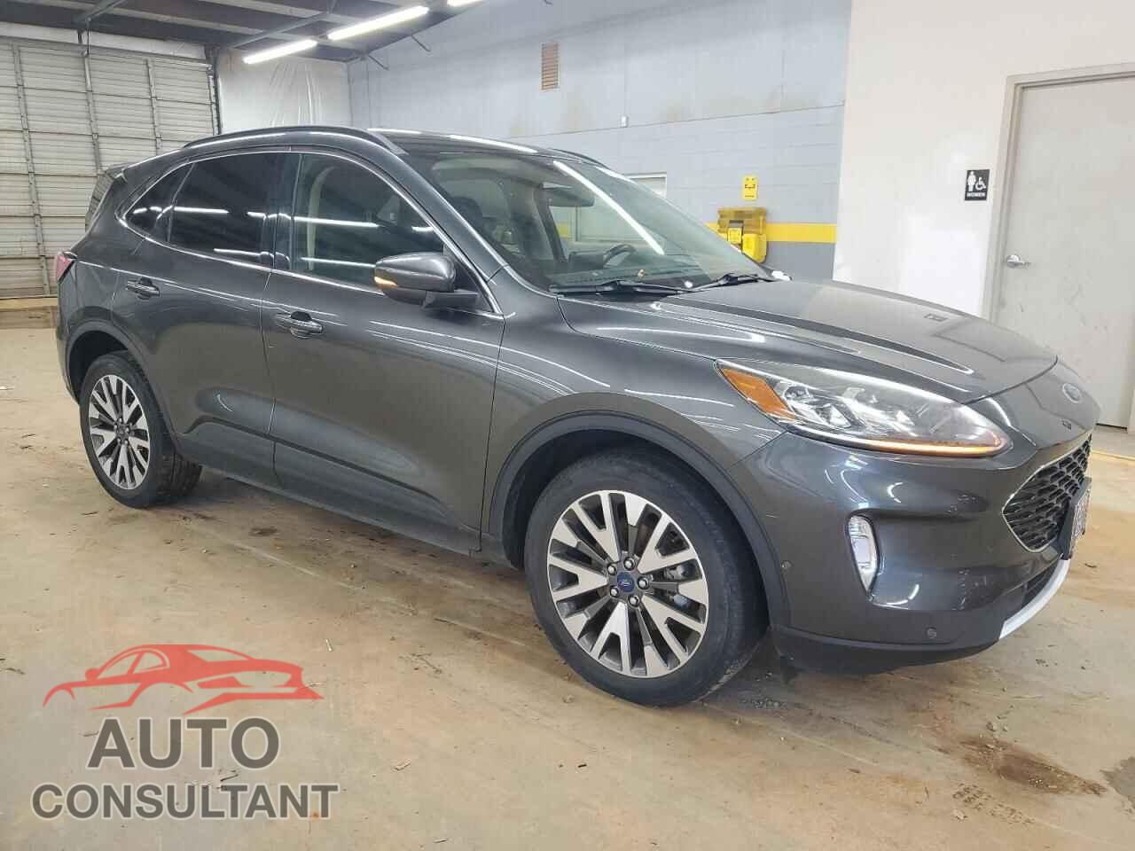 FORD ESCAPE 2020 - 1FMCU9J91LUA25131