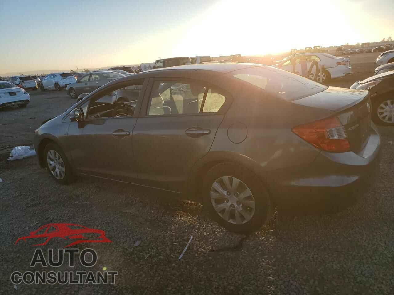 HONDA CIVIC 2012 - 2HGFB2F56CH600574