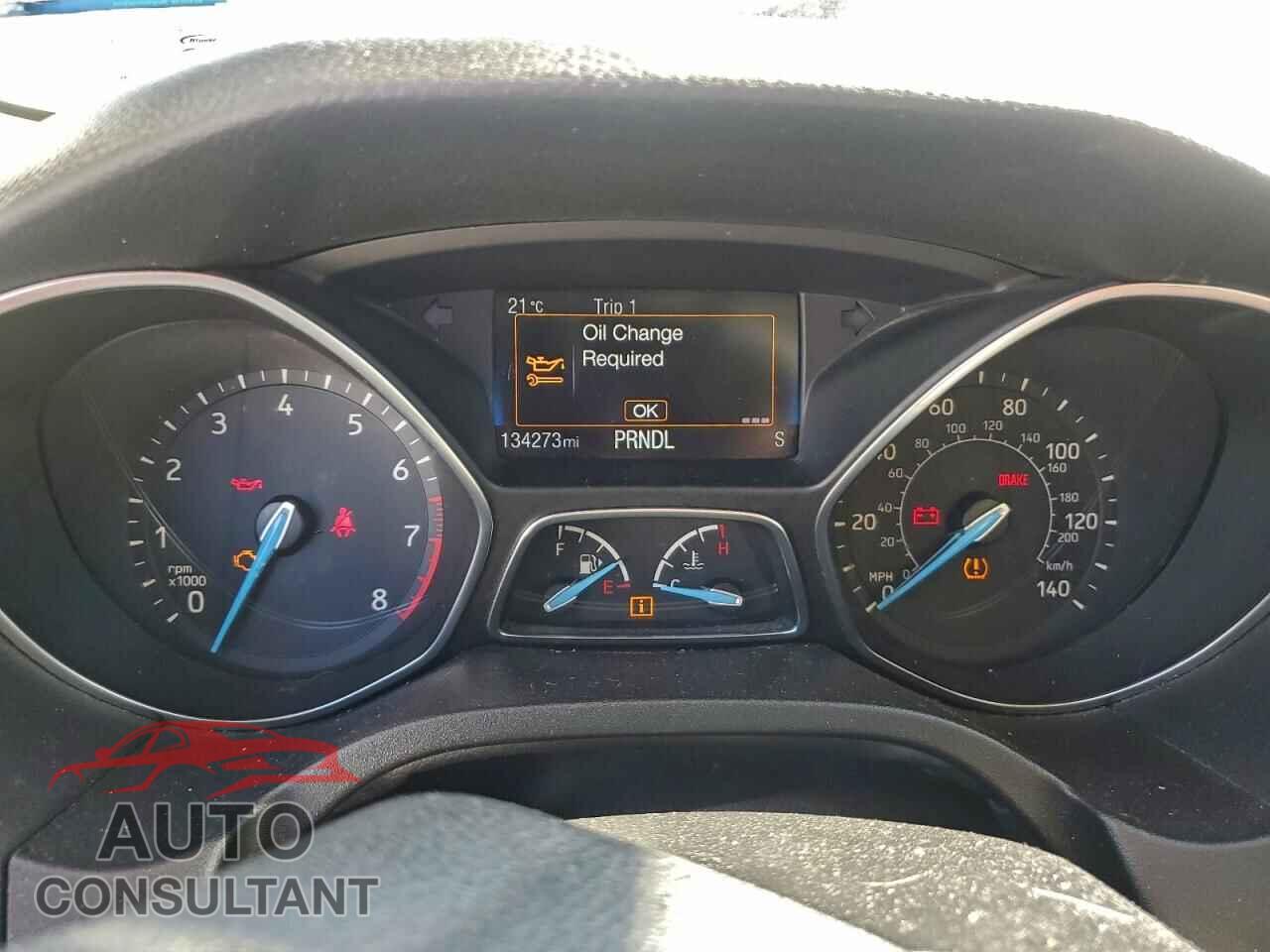 FORD FOCUS 2017 - 1FADP3F25HL300043