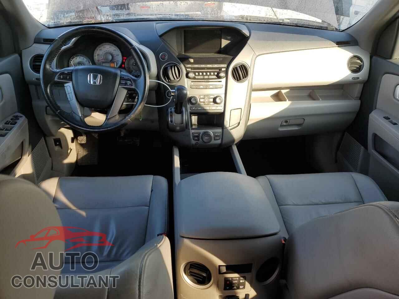 HONDA PILOT 2012 - 5FNYF4H64CB043070