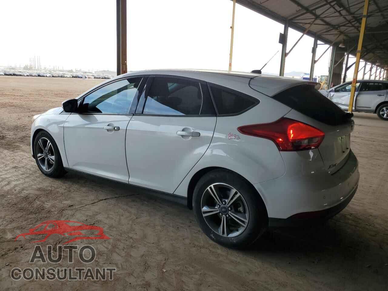 FORD FOCUS 2016 - 1FADP3KE0GL268259