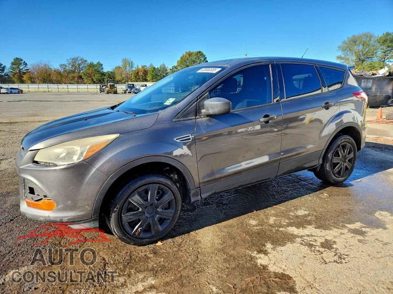 FORD ESCAPE 2013 - 1FMCU0F75DUB00143