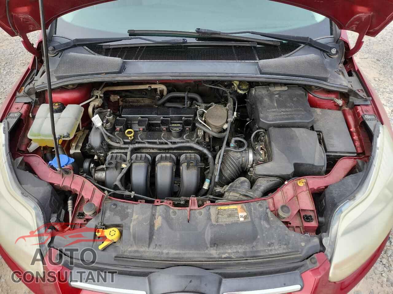 FORD FOCUS 2014 - 1FADP3F22EL104525