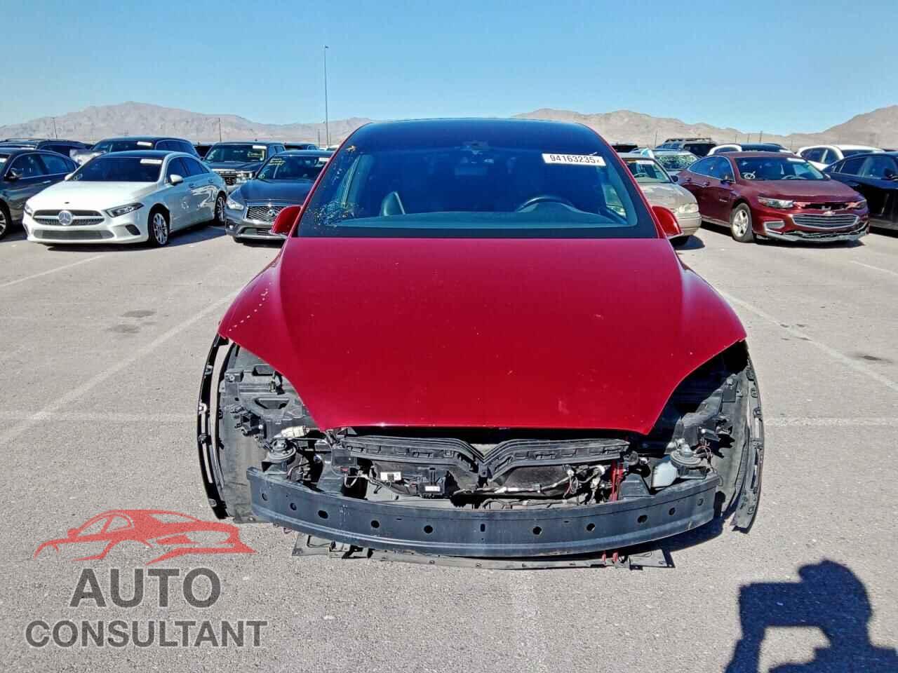 TESLA MODEL X 2016 - 5YJXCBE21GF006221