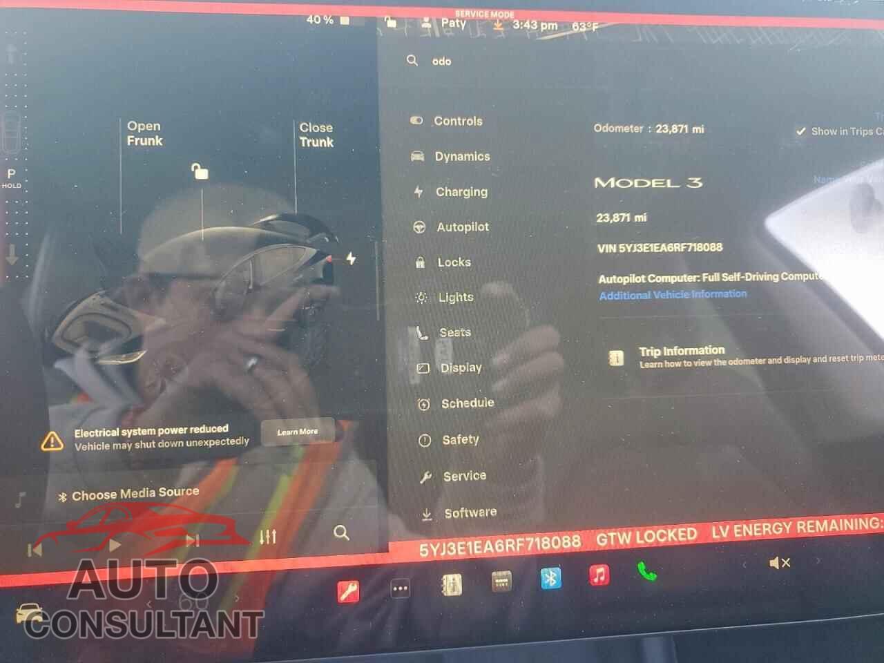 TESLA MODEL 3 2024 - 5YJ3E1EA6RF718088