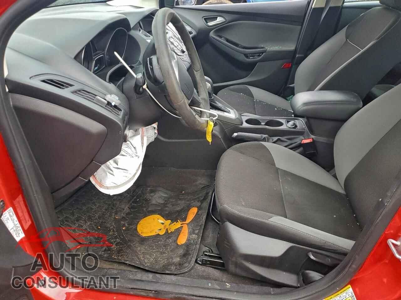FORD FOCUS 2014 - 1FADP3F23EL117221