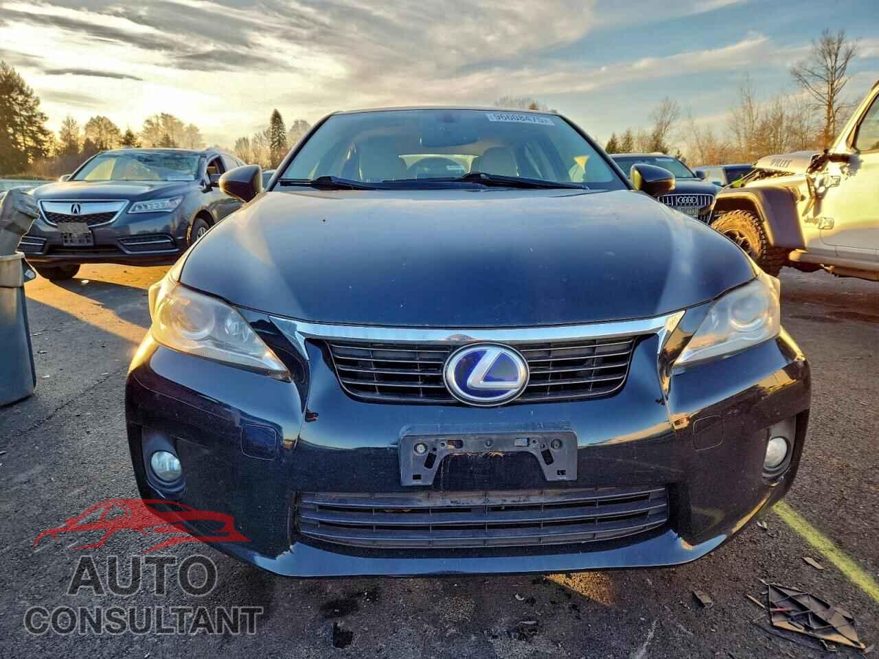 LEXUS CT 200 2013 - JTHKD5BH3D2155745