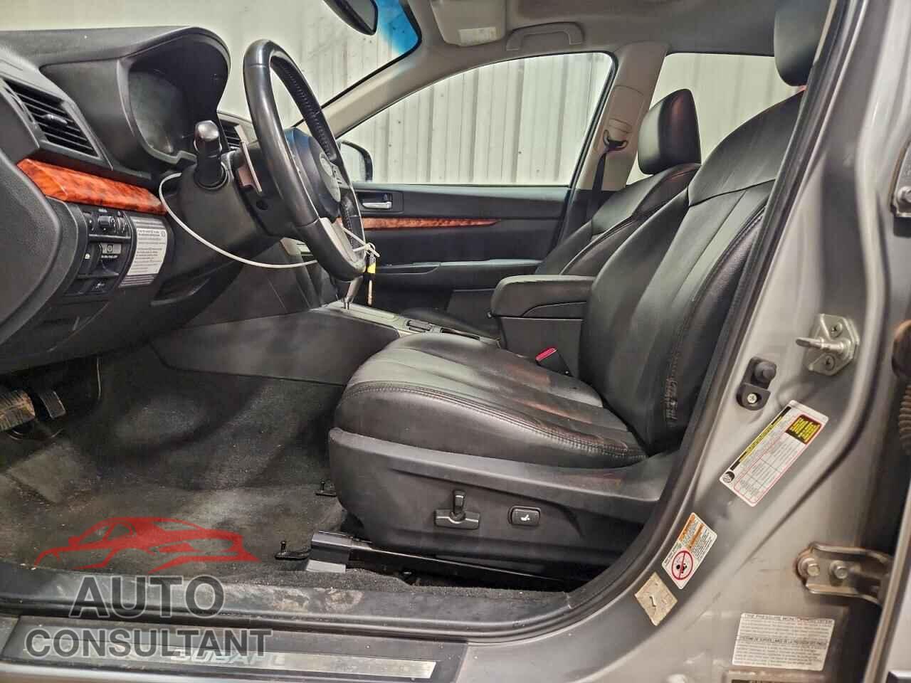 SUBARU OUTBACK 2011 - 4S4BRBKC8B3394183