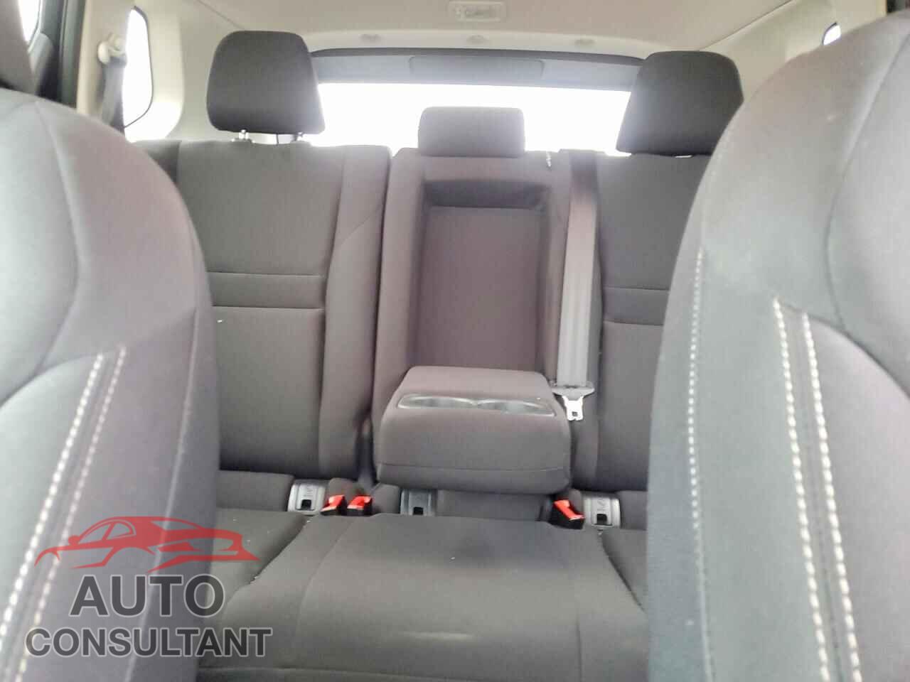 NISSAN ROGUE 2024 - 5N1BT3AB7RC755879