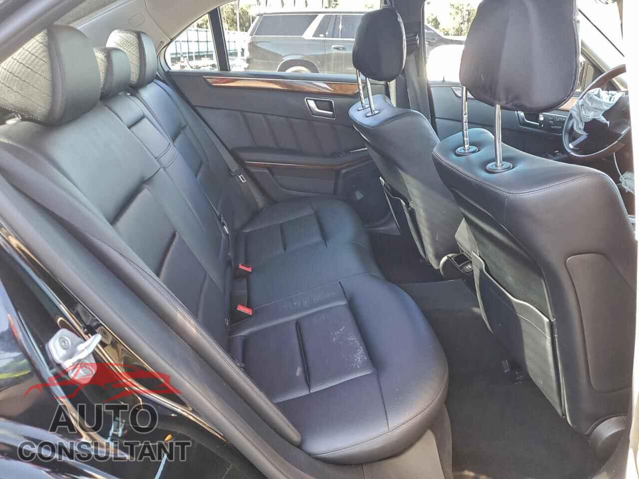 MERCEDES-BENZ E-CLASS 2012 - WDDHF5KB4CA568561