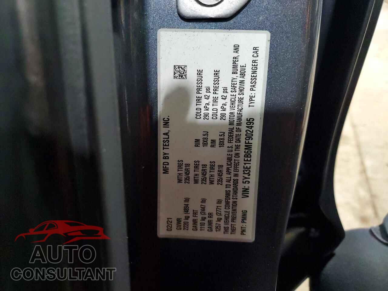 TESLA MODEL 3 2021 - 5YJ3E1EB6MF902495
