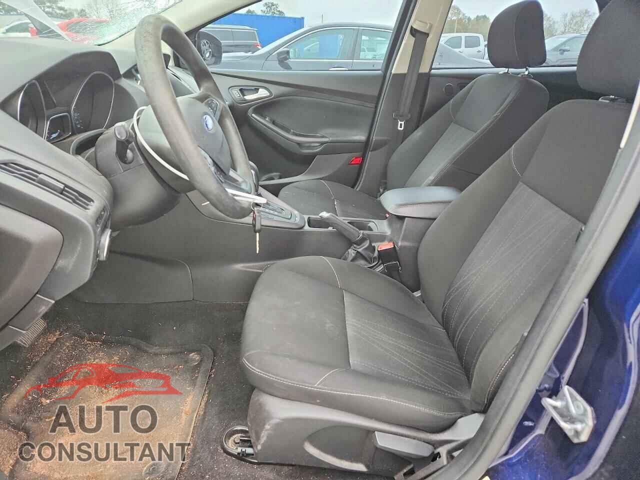 FORD FOCUS 2017 - 1FADP3M21HL241592