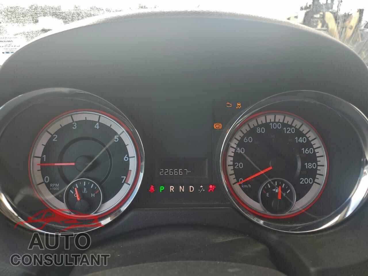 DODGE CARAVAN 2011 - 2D4RN4DG4BR700302